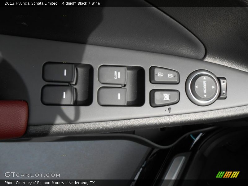 Midnight Black / Wine 2013 Hyundai Sonata Limited