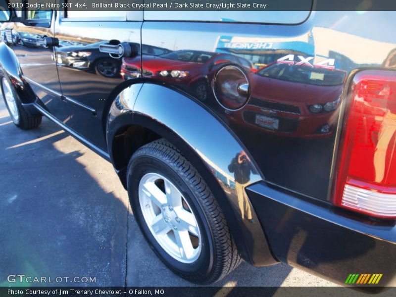 Brilliant Black Crystal Pearl / Dark Slate Gray/Light Slate Gray 2010 Dodge Nitro SXT 4x4