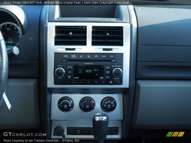 Brilliant Black Crystal Pearl / Dark Slate Gray/Light Slate Gray 2010 Dodge Nitro SXT 4x4