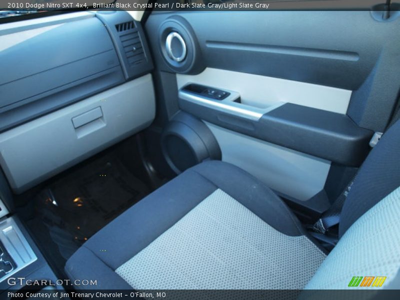 Brilliant Black Crystal Pearl / Dark Slate Gray/Light Slate Gray 2010 Dodge Nitro SXT 4x4