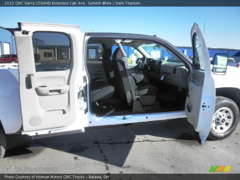 Summit White / Dark Titanium 2013 GMC Sierra 2500HD Extended Cab 4x4