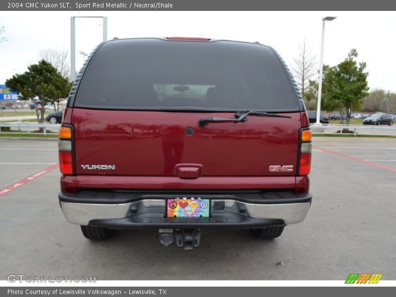 Sport Red Metallic / Neutral/Shale 2004 GMC Yukon SLT