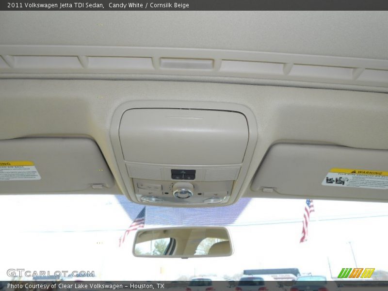 Candy White / Cornsilk Beige 2011 Volkswagen Jetta TDI Sedan