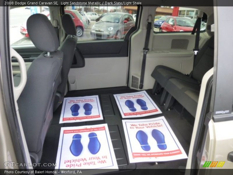 Light Sandstone Metallic / Dark Slate/Light Shale 2008 Dodge Grand Caravan SE