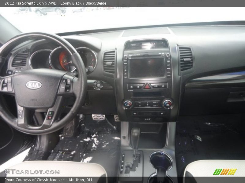 Ebony Black / Black/Beige 2012 Kia Sorento SX V6 AWD