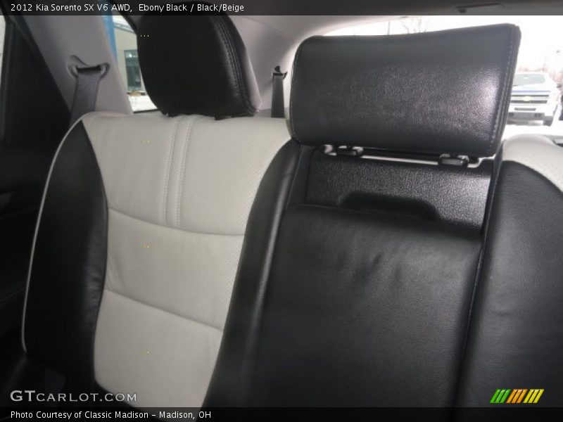 Ebony Black / Black/Beige 2012 Kia Sorento SX V6 AWD