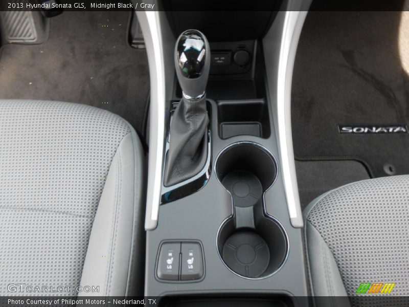Midnight Black / Gray 2013 Hyundai Sonata GLS