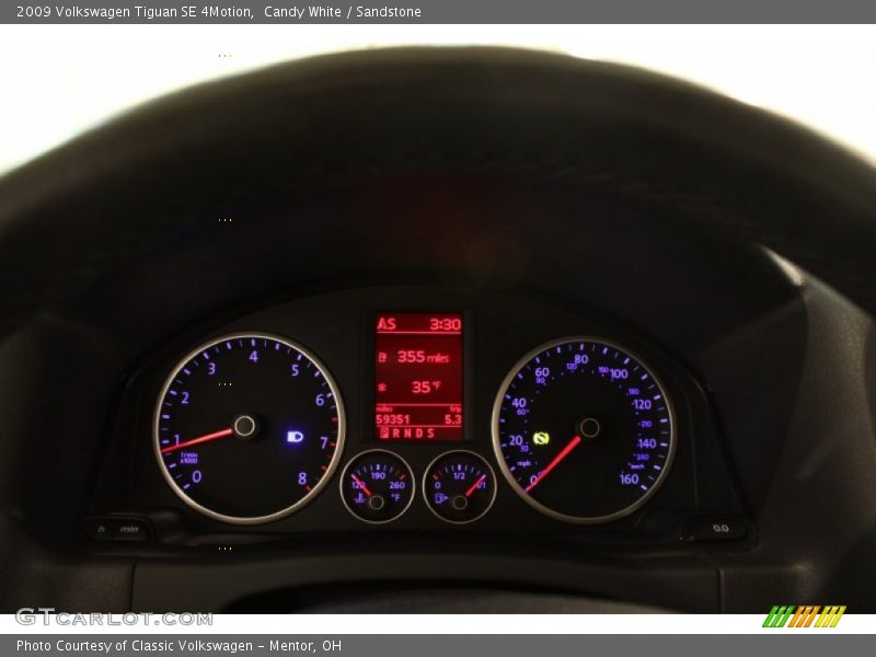 Candy White / Sandstone 2009 Volkswagen Tiguan SE 4Motion