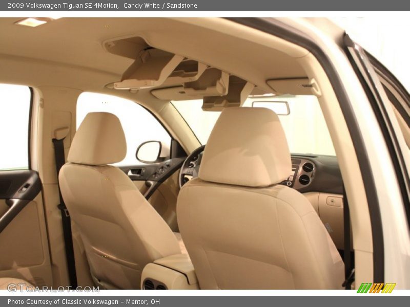 Candy White / Sandstone 2009 Volkswagen Tiguan SE 4Motion