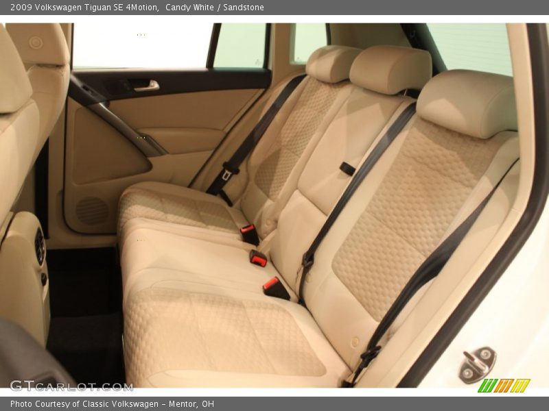 Candy White / Sandstone 2009 Volkswagen Tiguan SE 4Motion