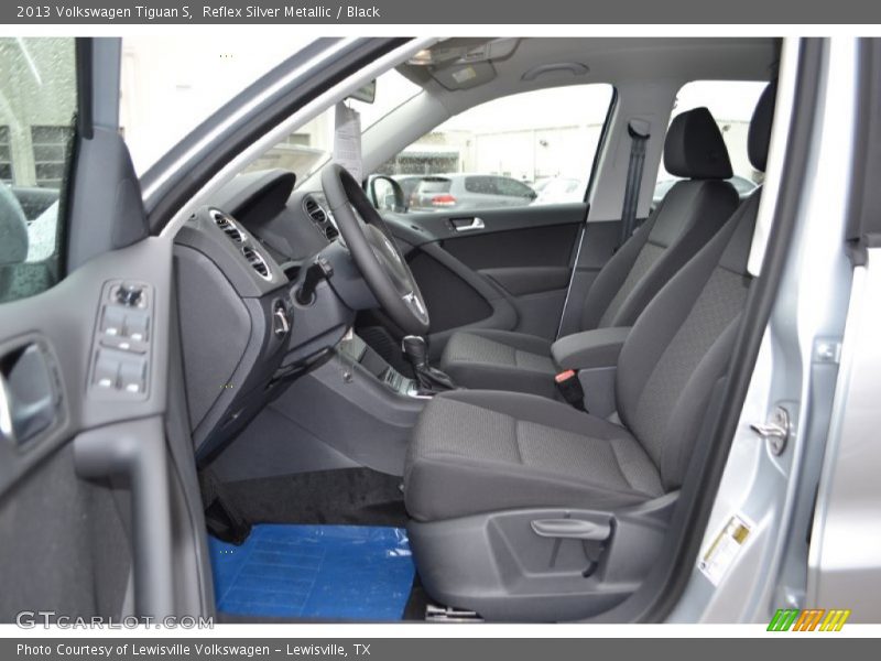 Reflex Silver Metallic / Black 2013 Volkswagen Tiguan S