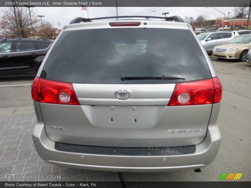 Silver Shadow Pearl / Stone 2009 Toyota Sienna XLE