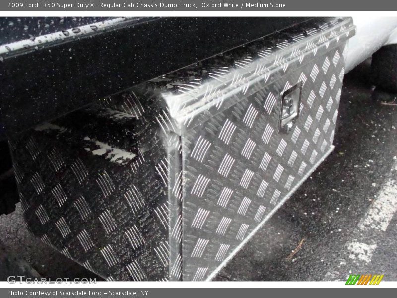Oxford White / Medium Stone 2009 Ford F350 Super Duty XL Regular Cab Chassis Dump Truck