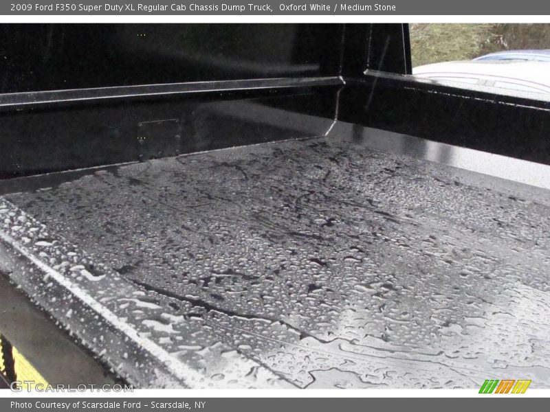 Oxford White / Medium Stone 2009 Ford F350 Super Duty XL Regular Cab Chassis Dump Truck