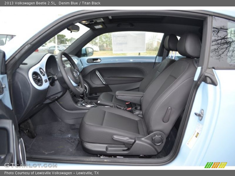  2013 Beetle 2.5L Titan Black Interior