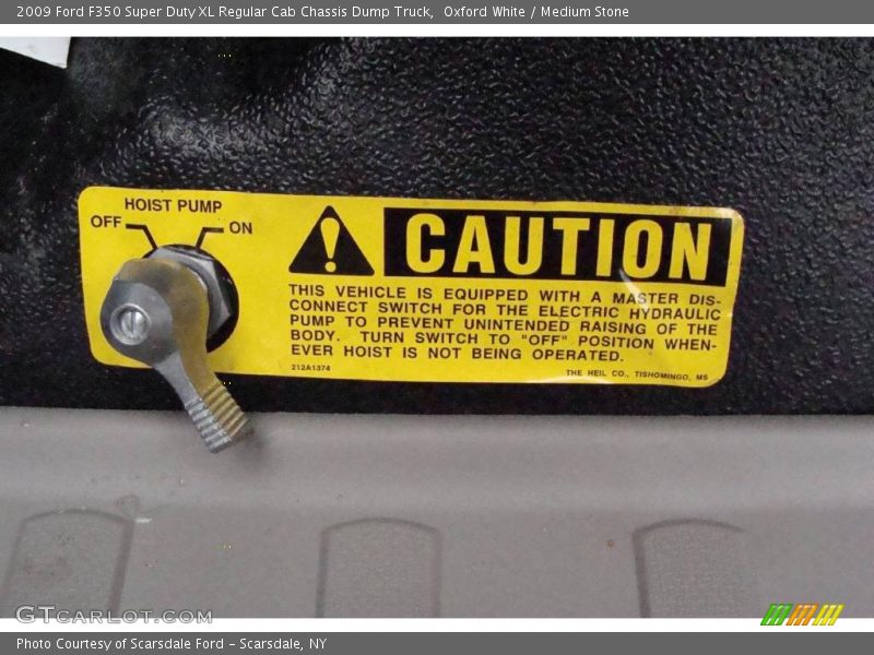 Oxford White / Medium Stone 2009 Ford F350 Super Duty XL Regular Cab Chassis Dump Truck