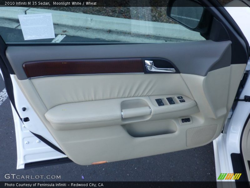 Door Panel of 2010 M 35 Sedan