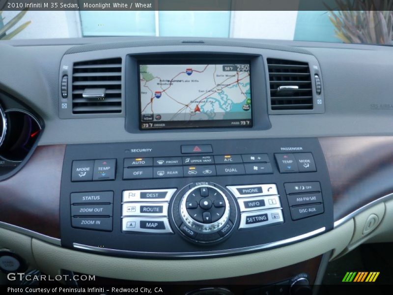 Controls of 2010 M 35 Sedan