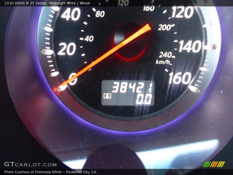 Moonlight White / Wheat 2010 Infiniti M 35 Sedan
