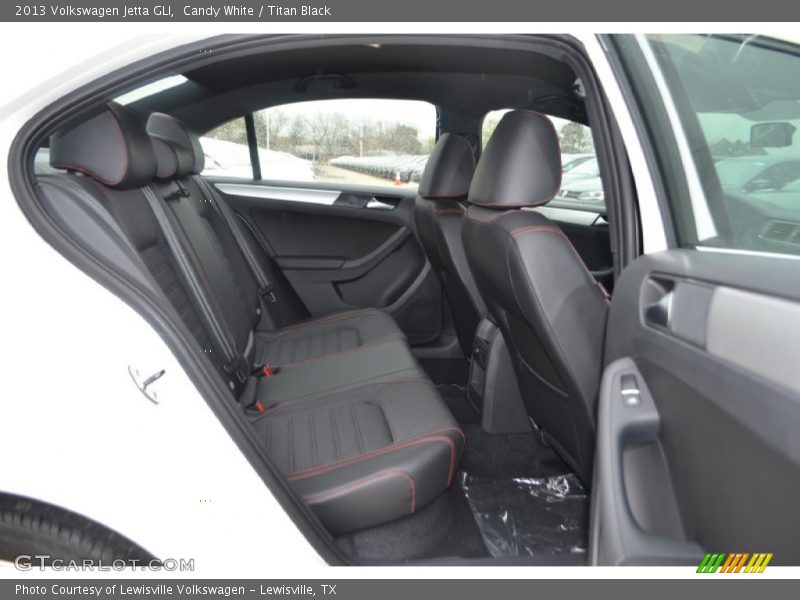 Candy White / Titan Black 2013 Volkswagen Jetta GLI