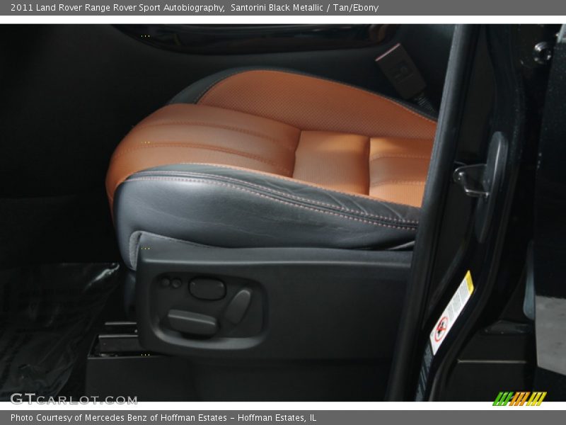 Front Seat of 2011 Range Rover Sport Autobiography