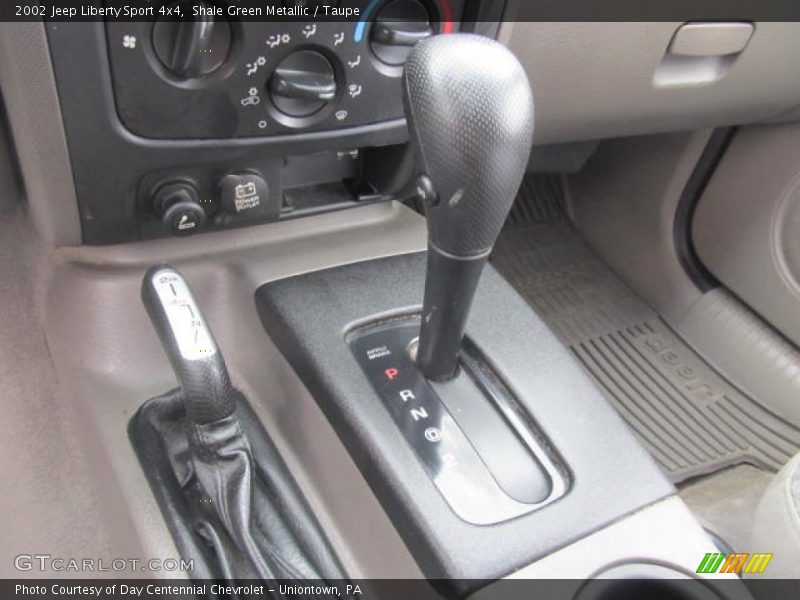 Shale Green Metallic / Taupe 2002 Jeep Liberty Sport 4x4