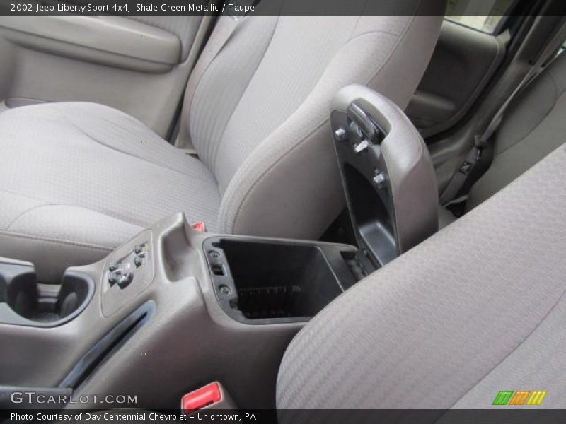 Shale Green Metallic / Taupe 2002 Jeep Liberty Sport 4x4