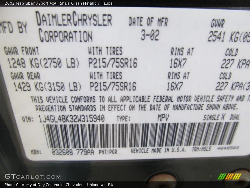 Shale Green Metallic / Taupe 2002 Jeep Liberty Sport 4x4