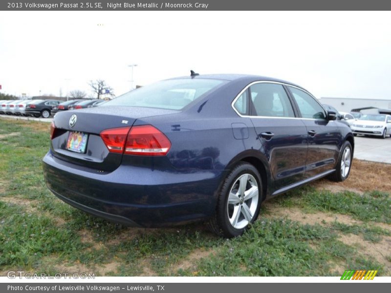 Night Blue Metallic / Moonrock Gray 2013 Volkswagen Passat 2.5L SE