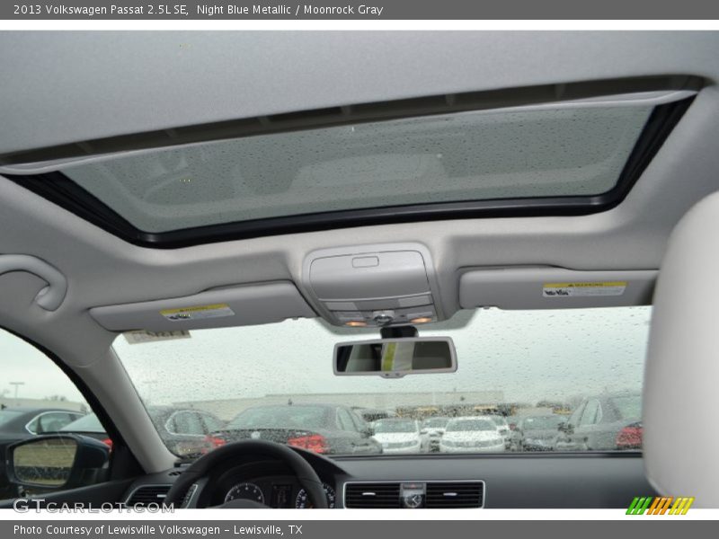 Night Blue Metallic / Moonrock Gray 2013 Volkswagen Passat 2.5L SE
