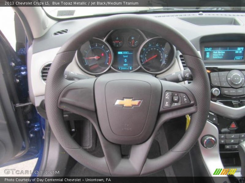 Blue Topaz Metallic / Jet Black/Medium Titanium 2013 Chevrolet Cruze LS