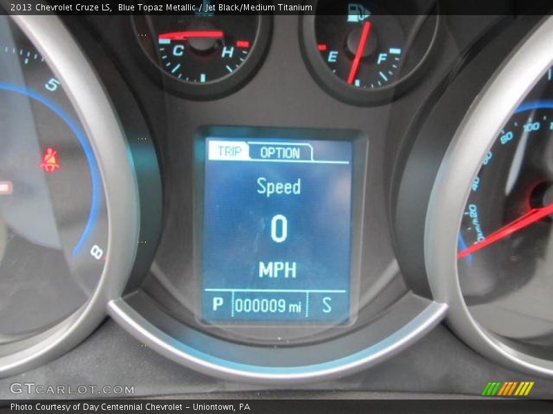 Blue Topaz Metallic / Jet Black/Medium Titanium 2013 Chevrolet Cruze LS