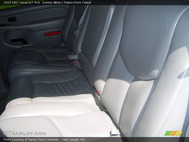 Summit White / Pewter/Dark Pewter 2004 GMC Yukon SLT 4x4