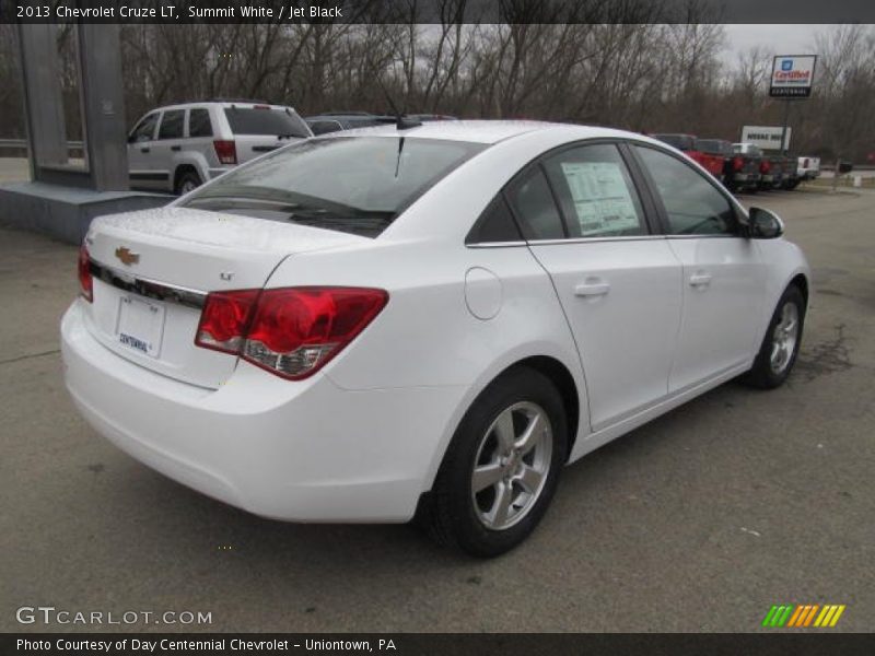 Summit White / Jet Black 2013 Chevrolet Cruze LT