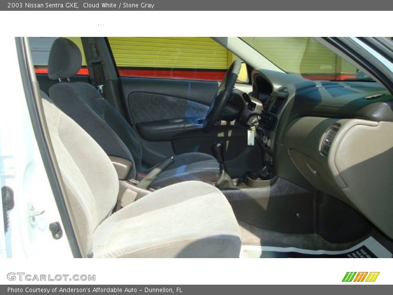 Cloud White / Stone Gray 2003 Nissan Sentra GXE