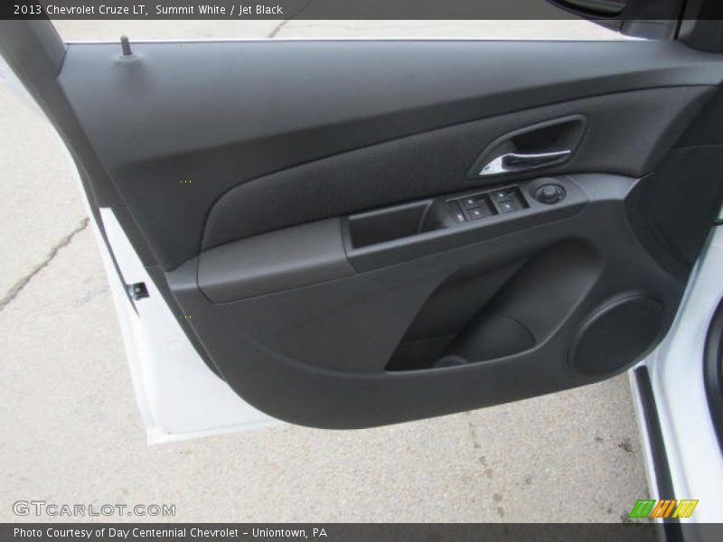 Summit White / Jet Black 2013 Chevrolet Cruze LT