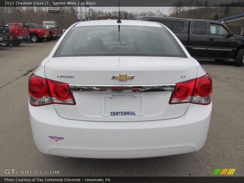 Summit White / Jet Black 2013 Chevrolet Cruze LT