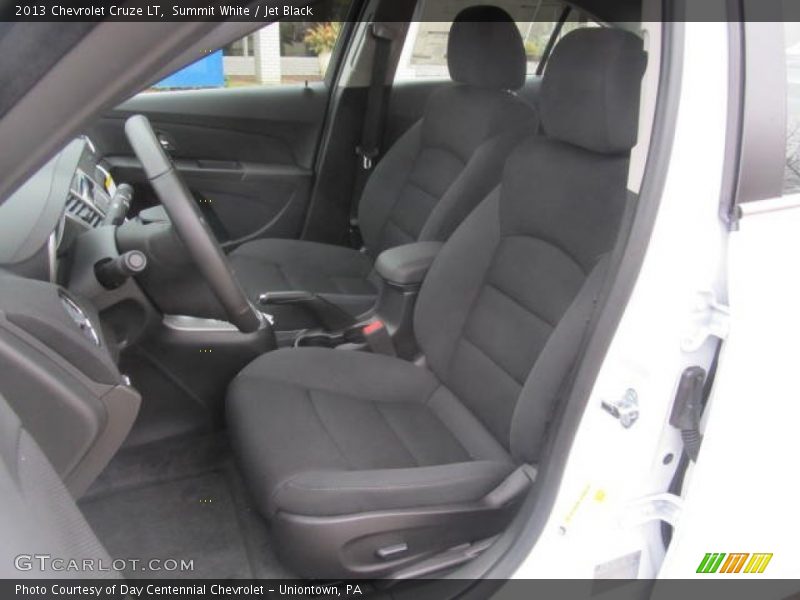 Summit White / Jet Black 2013 Chevrolet Cruze LT