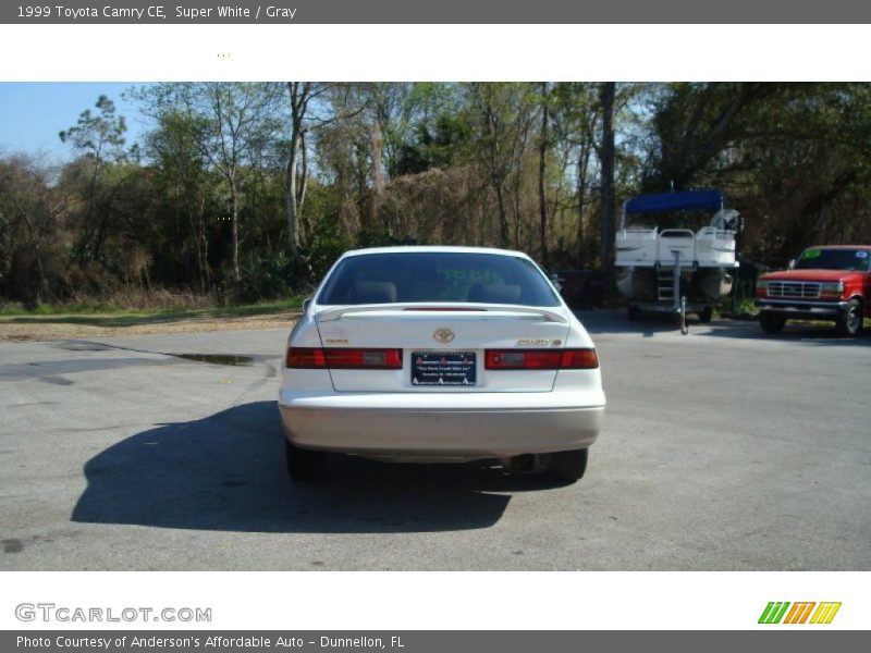 Super White / Gray 1999 Toyota Camry CE