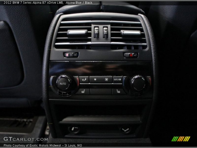 Controls of 2012 7 Series Alpina B7 xDrive LWB