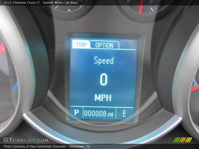 Summit White / Jet Black 2013 Chevrolet Cruze LT