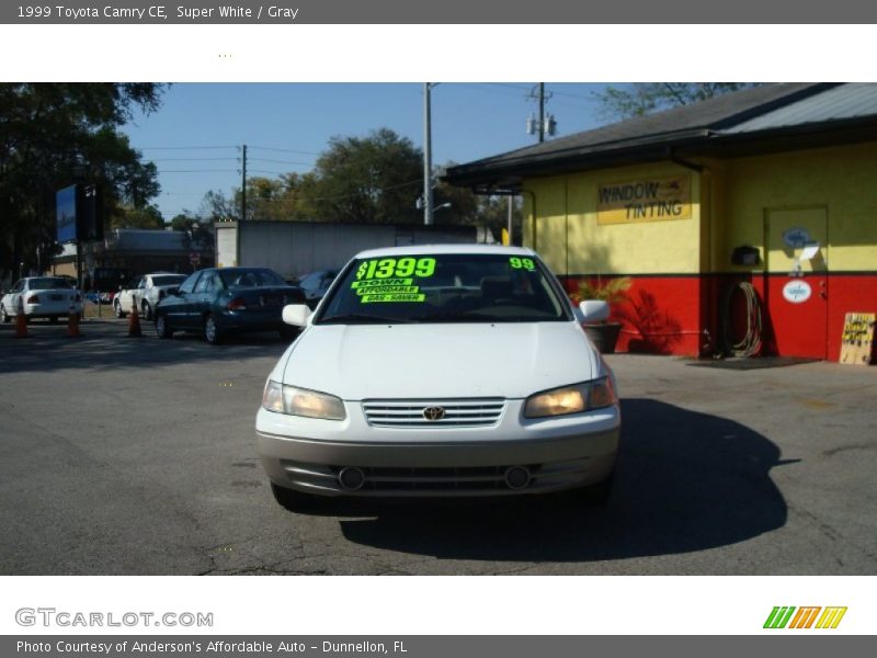 Super White / Gray 1999 Toyota Camry CE