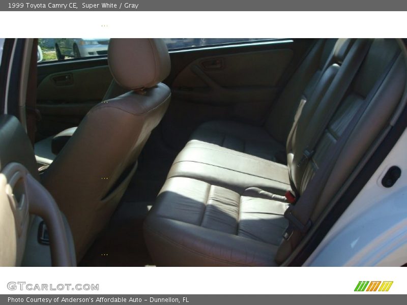 Super White / Gray 1999 Toyota Camry CE