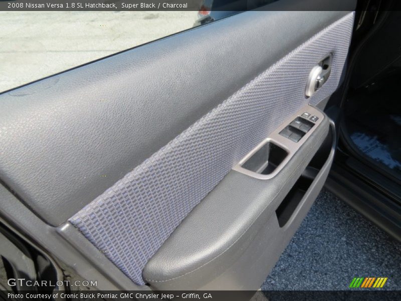 Super Black / Charcoal 2008 Nissan Versa 1.8 SL Hatchback