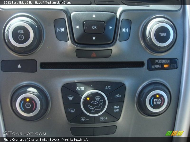 Black / Medium Light Stone 2012 Ford Edge SEL
