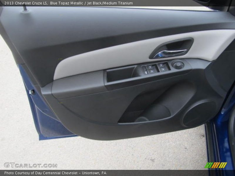 Blue Topaz Metallic / Jet Black/Medium Titanium 2013 Chevrolet Cruze LS