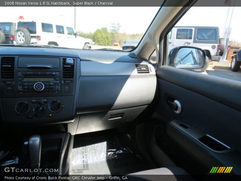 Super Black / Charcoal 2008 Nissan Versa 1.8 SL Hatchback
