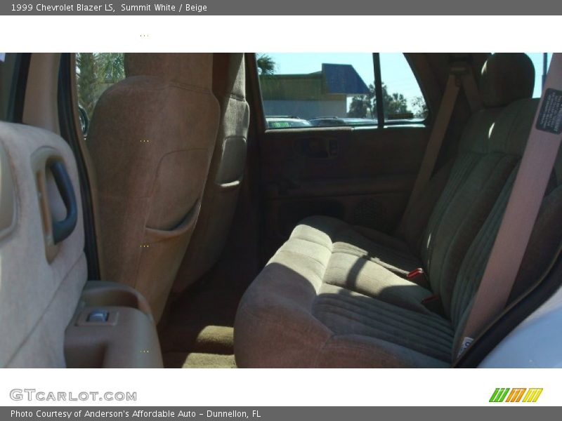 Summit White / Beige 1999 Chevrolet Blazer LS