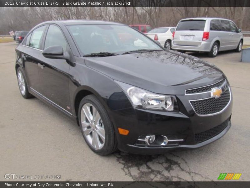 Front 3/4 View of 2013 Cruze LTZ/RS