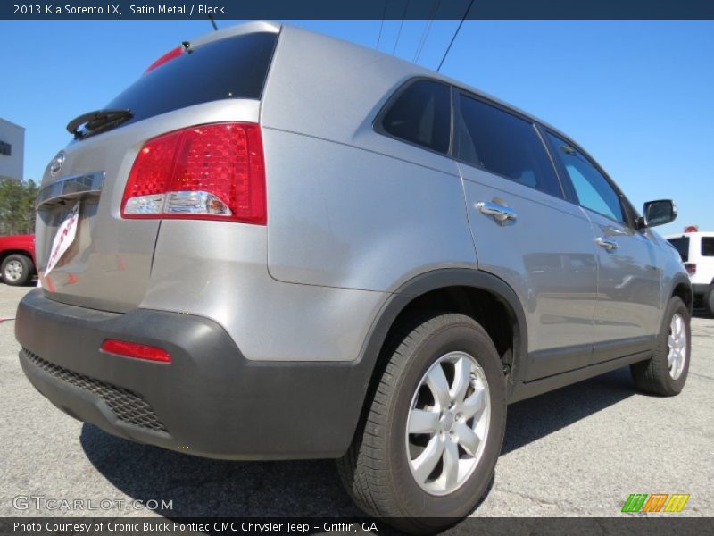 Satin Metal / Black 2013 Kia Sorento LX